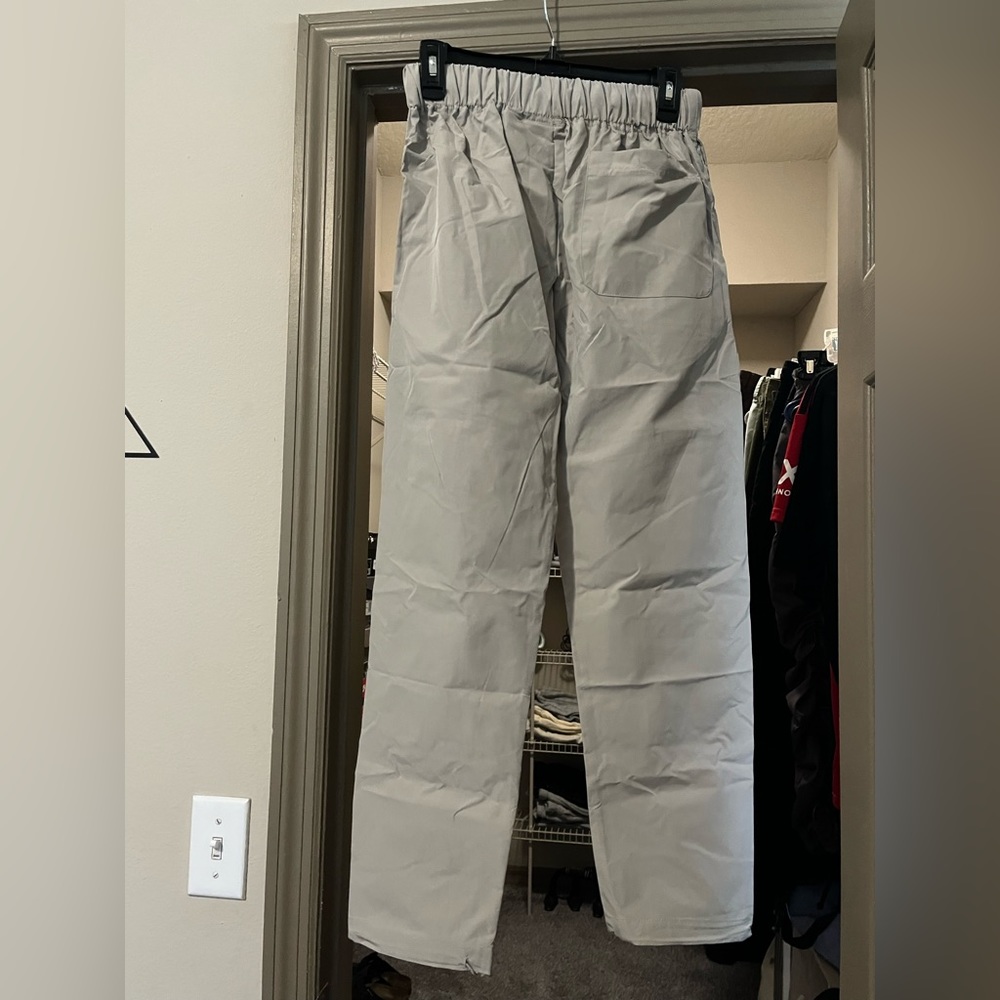Essentials pants - Picture 2 of 4